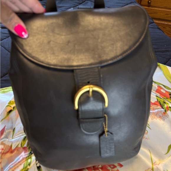 Coach Handbags - Coach Back Sac Backpack Vintage| Black Leather | Style E6H-4134